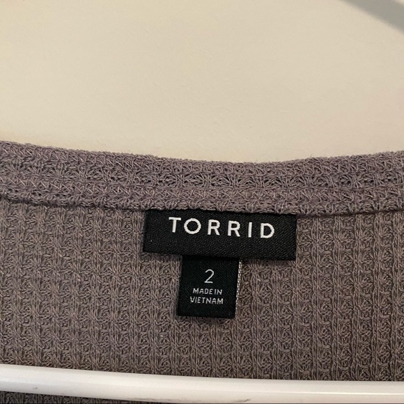 TORRID NWOT Skull Waffle Knit Snap Neck Henley 2 - Picture 5 of 8